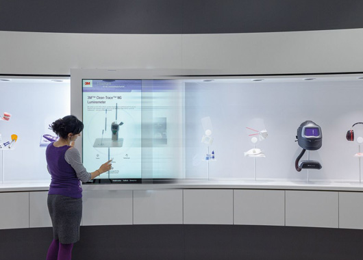 互動滑軌屏在各種形式展會上的應(yīng)用場景